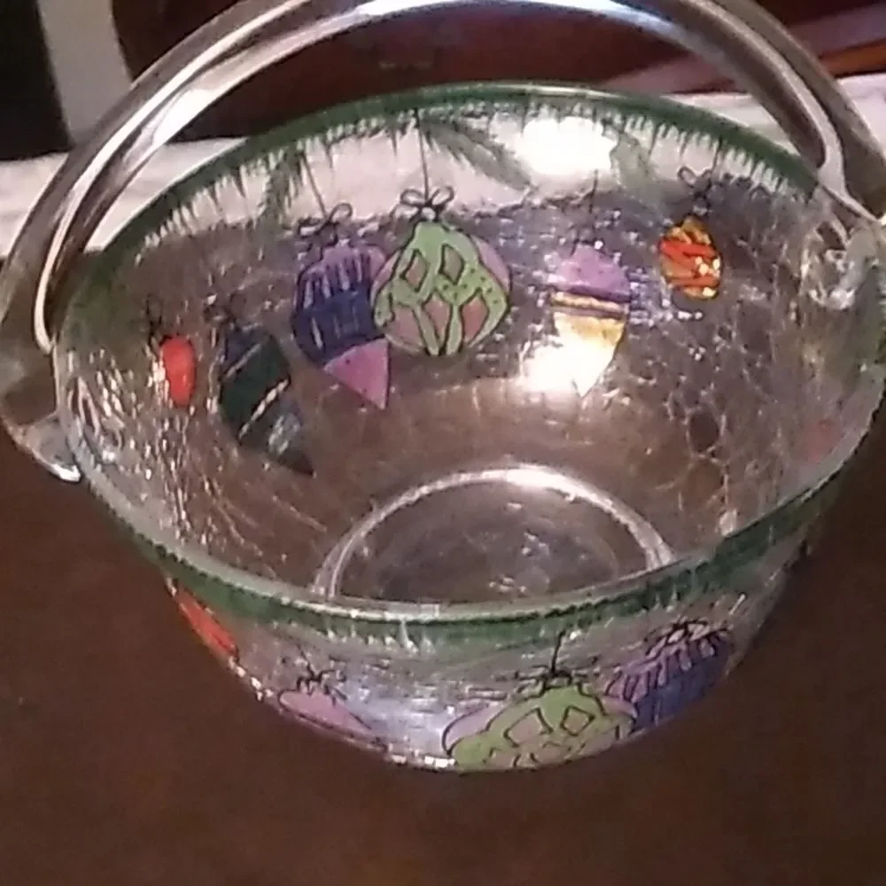 Christmas Glass Basket